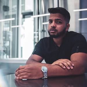 Meet your Posher, Leon